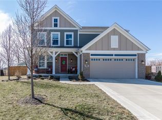 910 Miller Ct, Greenfield, IN 46140