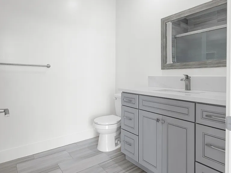 6006 N Klump Ave — Photo 28
