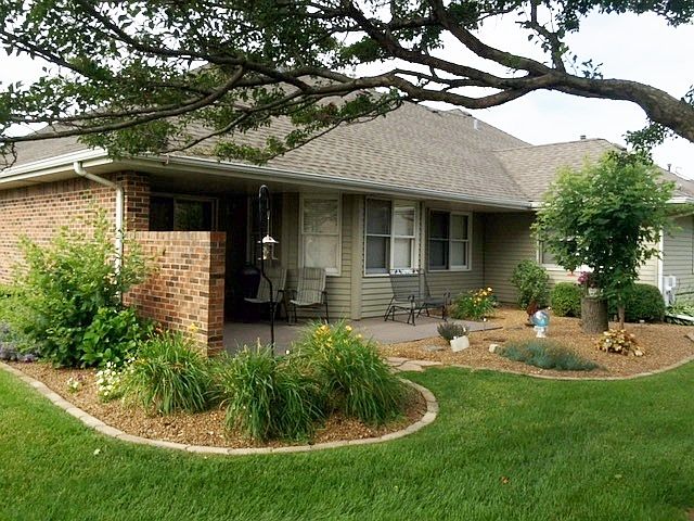 2nd image of 25 Fallcreek Cir