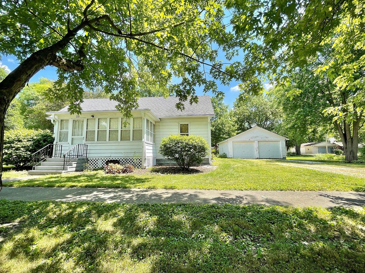 23 Lafayette St, Saunemin, IL 61769 Zillow