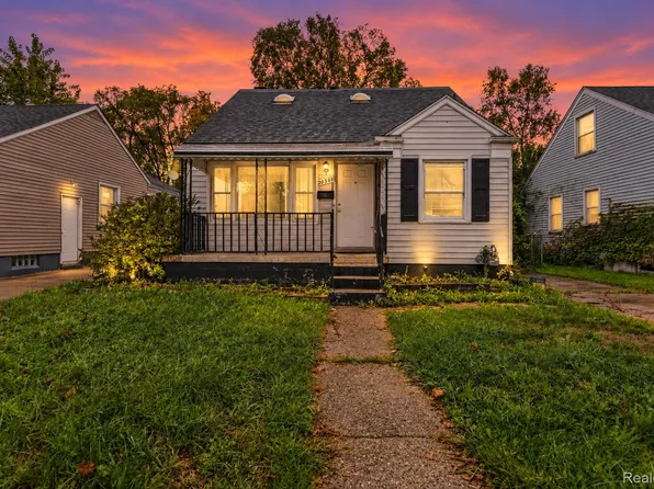 20588 Norborne, Redford, MI 48240