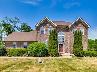 2101 Bull Ridge Dr, McHenry, IL 60050