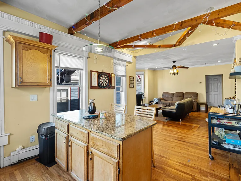 18 Gaston St #2 — Photo 3