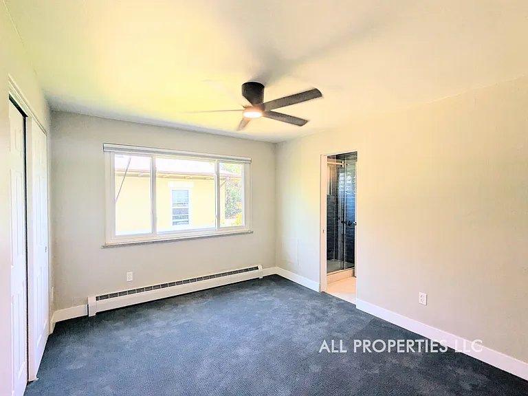200 N Sherman St #9 — Photo 17