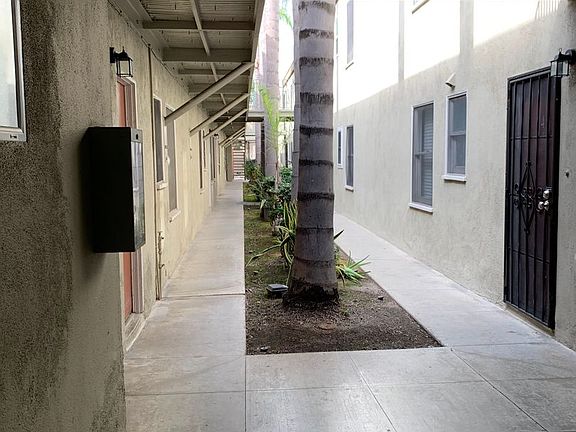 2nd image of 1017 Pacific Ave APT 11