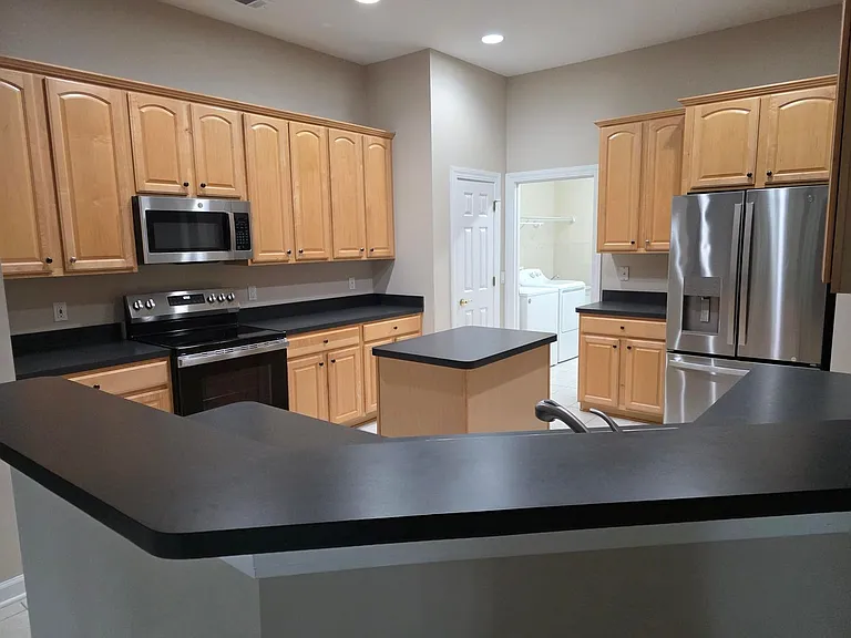 165 Oak Forest Rd — Photo 12