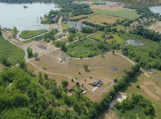 3265 N Bay View Rd, Angola, IN 46703