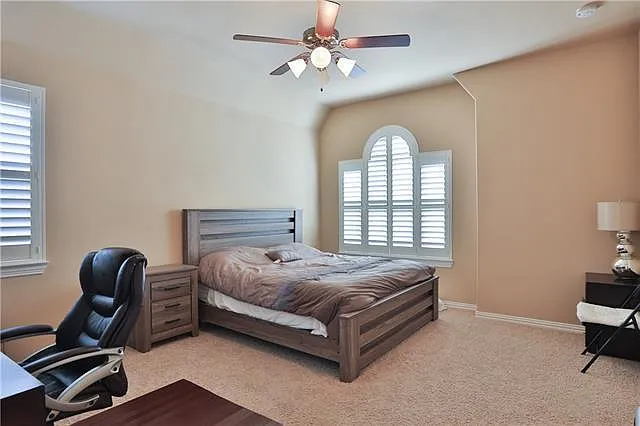 2529 Brandon Dr — Photo 29