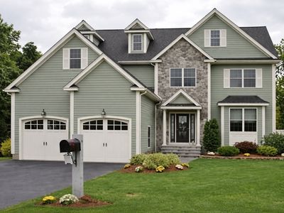 43 Oheir Way, Lowell, MA, 01852