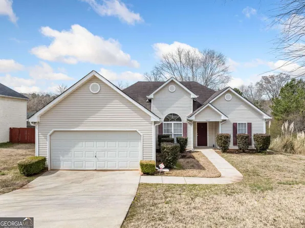 4477 James Wade Dr, Snellville, GA 30039