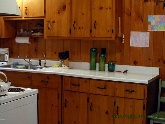 3rd image of 6293 S Lakeshore Dr