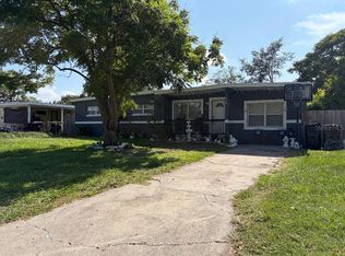 908 S Solandra Dr, Orlando, FL 32807