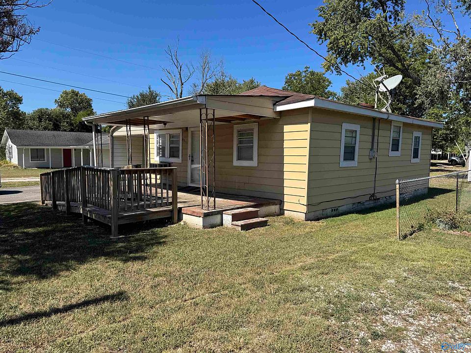 1st image of 689 Capshaw Rd