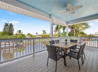 11467 Island Ave, Matlacha, FL 33993