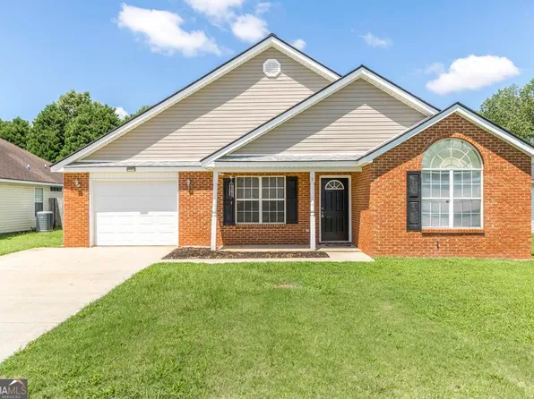 504 Falkirk Dr, Warner Robins, GA 31088