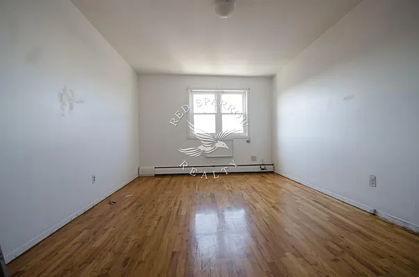 Rented by Red Sparrow Realty Group | media 22