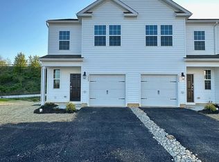 1268 Martin Rd, Breinigsville, PA 18031