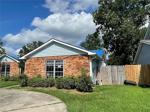 3rd image of 3702 Tara Dr