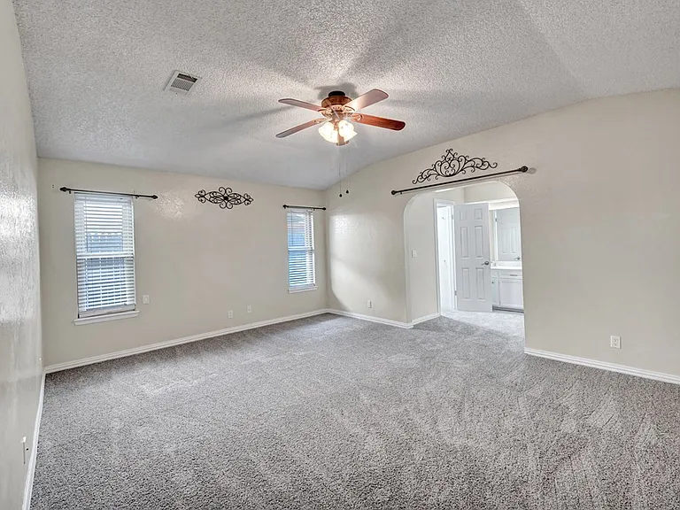 4202 Merrill Dr — Photo 14
