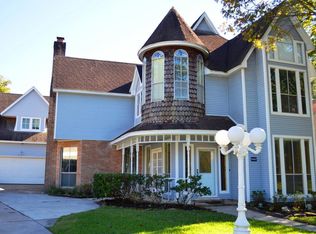 6407 Seegers Trail Dr, Houston, TX 77066