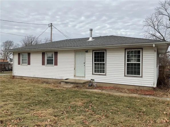 108 W Main St, Indianola, IL 61850