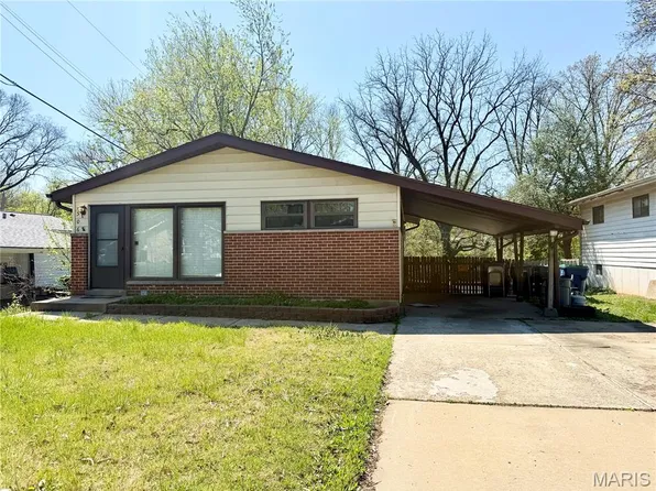 506 Pinellas Dr, Saint Louis, MO 63126