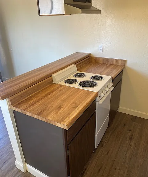 3910 Portola Dr — Photo 13