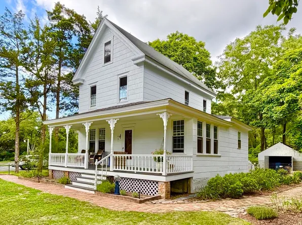 682 Dias Creek Rd, Cape May Court House, NJ 08210