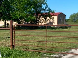 2115 N 392nd Rd, Dustin, OK 74839