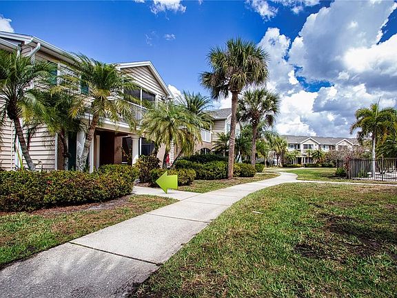 3rd image of 8926 Manor Loop APT 107