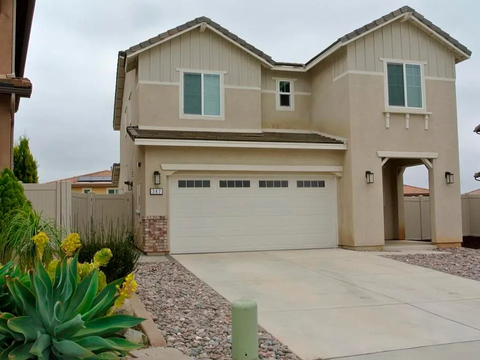 347 Campolina Ct