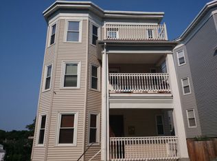 12 Rowell St, Dorchester, MA 02125