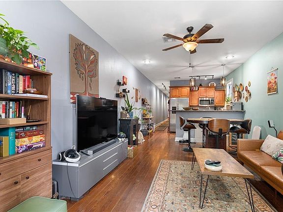 3rd image of 6849-51 Pritchard Pl