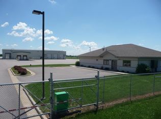 200 Commercial St, Mauston, WI 53948