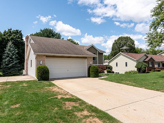 2nd image of 7303 Jewelbrooke Dr SE