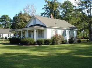 2829 Guinea Cir, Gloucester, VA 23072