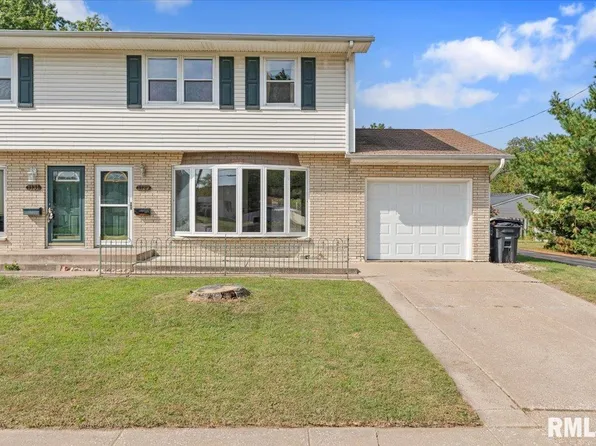 1129 48th St, Moline, IL 61265