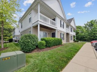 9715 Crayford Rd #3A, Saint Louis, MO 63123