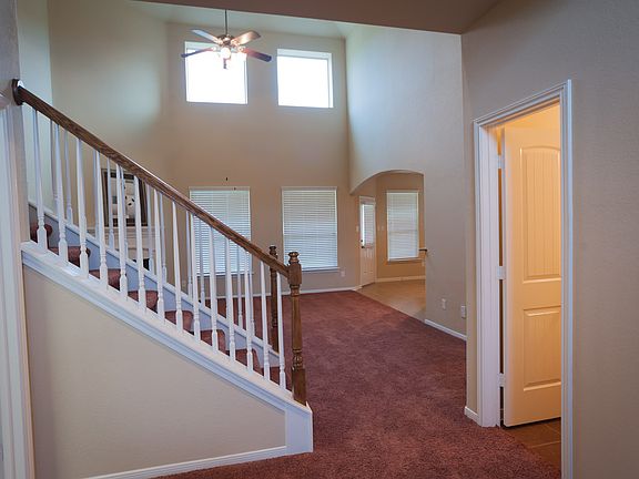 4th image of 21550 Spear Valley Ln