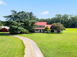 648 Carlton Rd, Wake, VA 23176