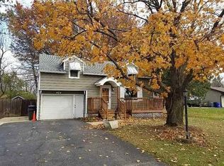 1224 Post Dr, Rockford, IL 61108