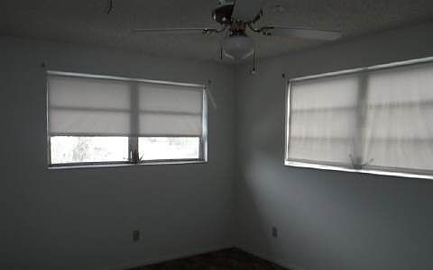 5th image of 1538 Heron Dr N