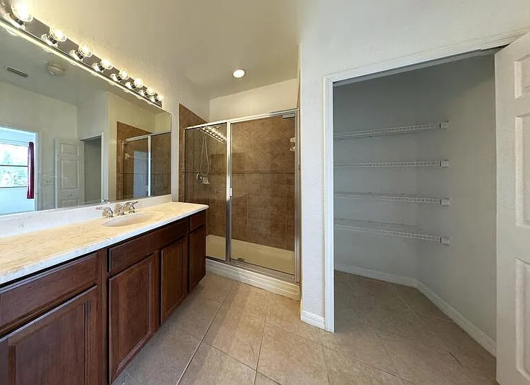 4207 Via Piedra Cir #8-102 — Photo 30