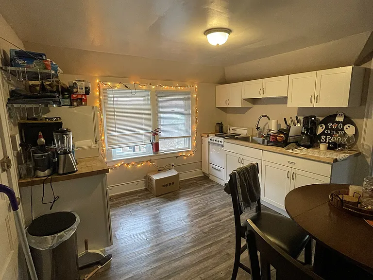 708 Stewart Ave #3 — Photo 2