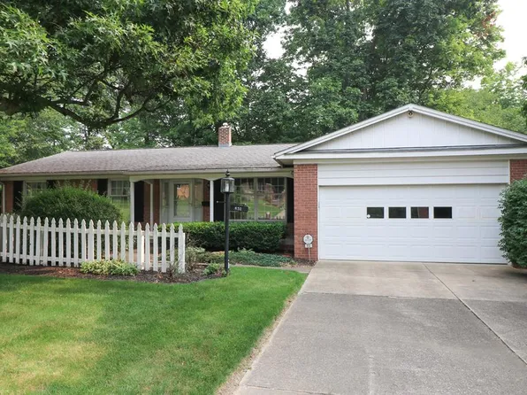 450 Fairoaks Blvd, Mansfield, OH 44907
