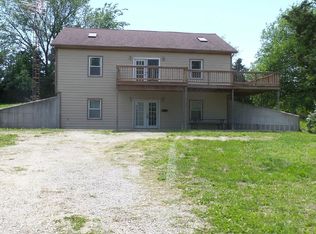 5622 Arthur Rd, Blue Mound, KS 66010
