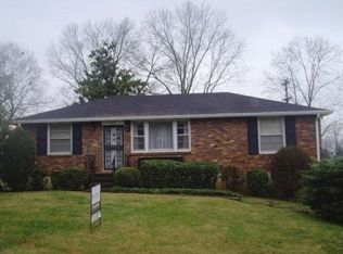 635 Galaxie Dr, Nashville, TN 37209