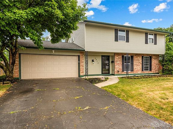 2nd image of 6814 Locustview Dr