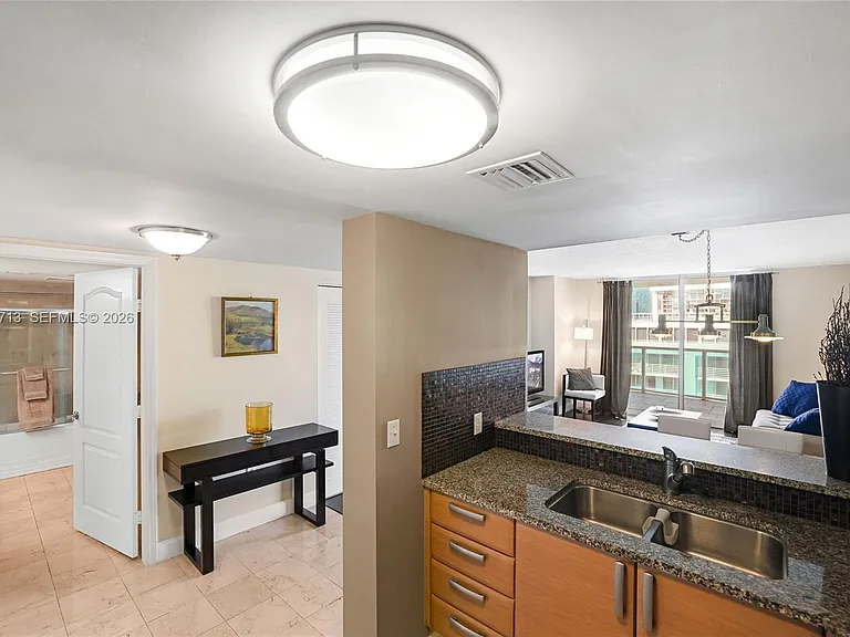 2101 Brickell Ave #1704 — Photo 5