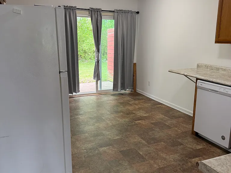 1313 S Hickory Grove Ln #1313 — Photo 5